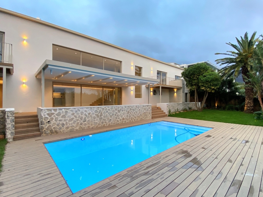5 Bedroom Property for Sale in Camps Bay Western Cape